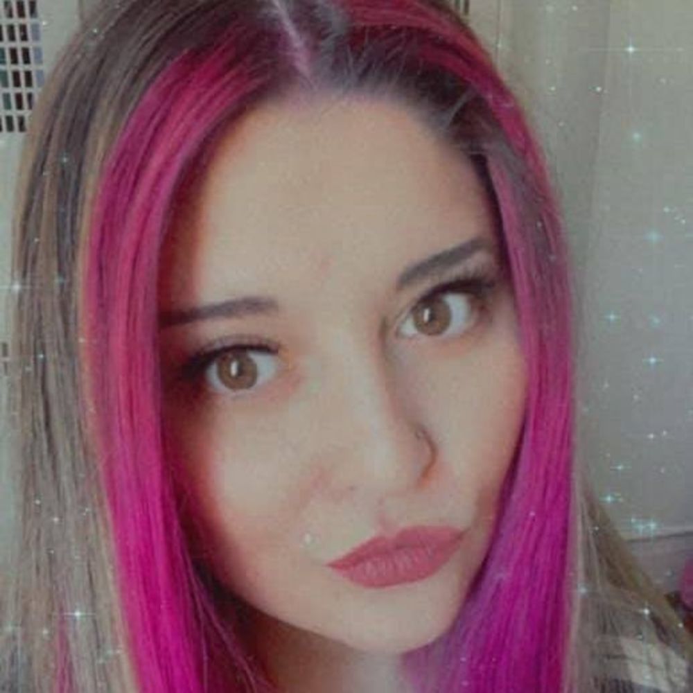 Meet your Posher, Fatima